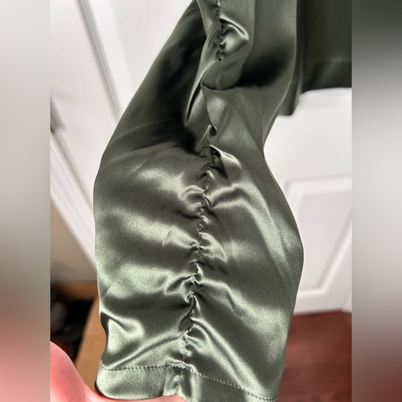 DKNY Silk blouse Size 4 - Picture 4 of 5